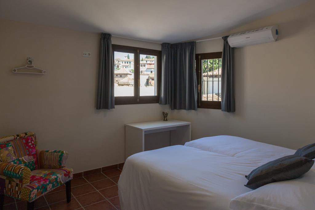 Apartamentos Valentina Deluxe 3000 Γρανάδα Δωμάτιο φωτογραφία