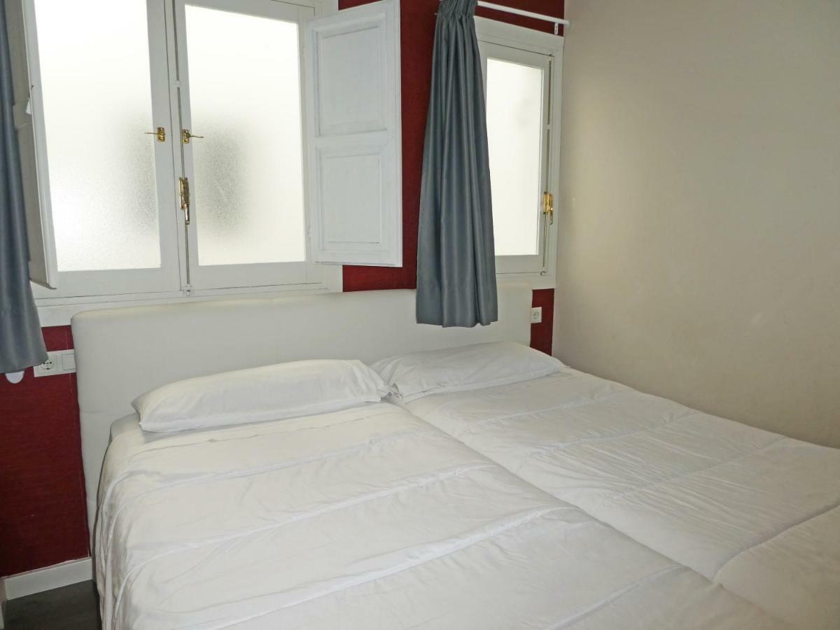 Apartamentos Valentina Deluxe 3000 Γρανάδα Εξωτερικό φωτογραφία