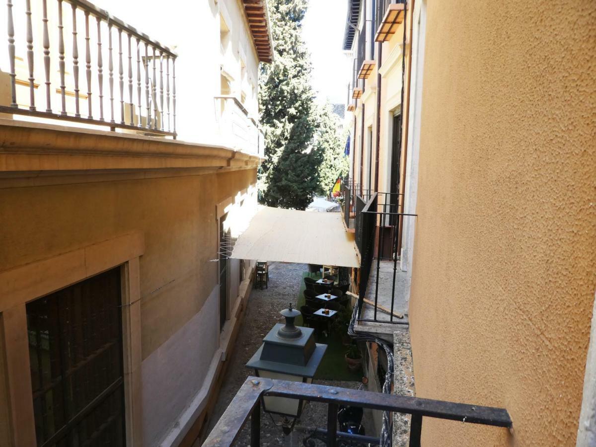 Apartamentos Valentina Deluxe 3000 Γρανάδα Εξωτερικό φωτογραφία